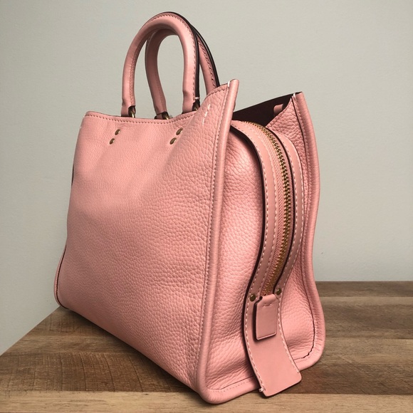 Coach Rogue 1941 Peony Pink - Picture 4 of 12